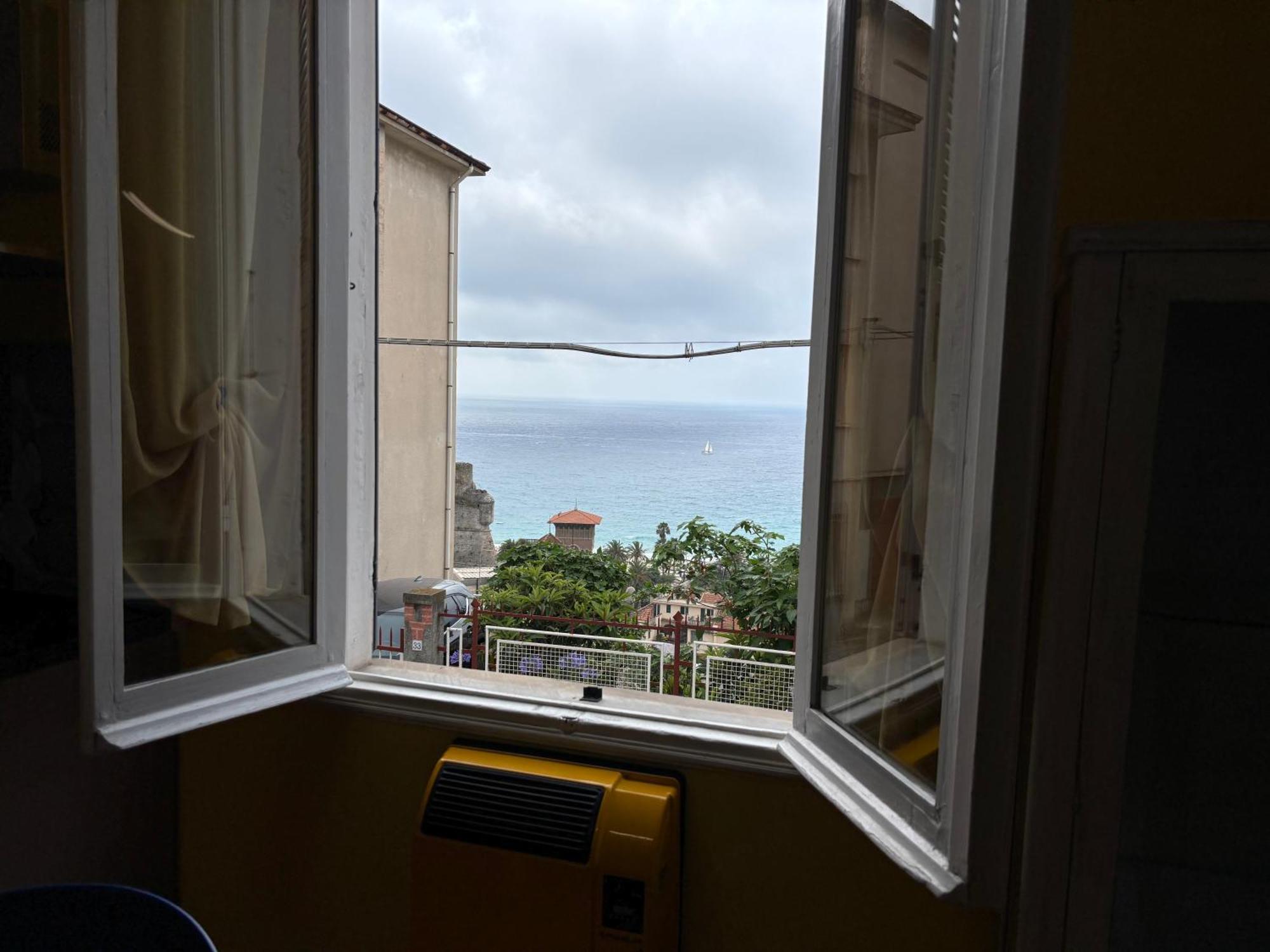 La Vespertina Bike&Sea Appartement Finale Ligure Buitenkant foto